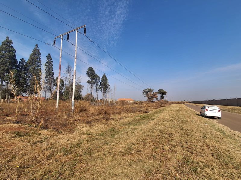 Prime Residential Land for Sale – Henley Size: 2,974 m2 of spacious residential Land. - Photo 4