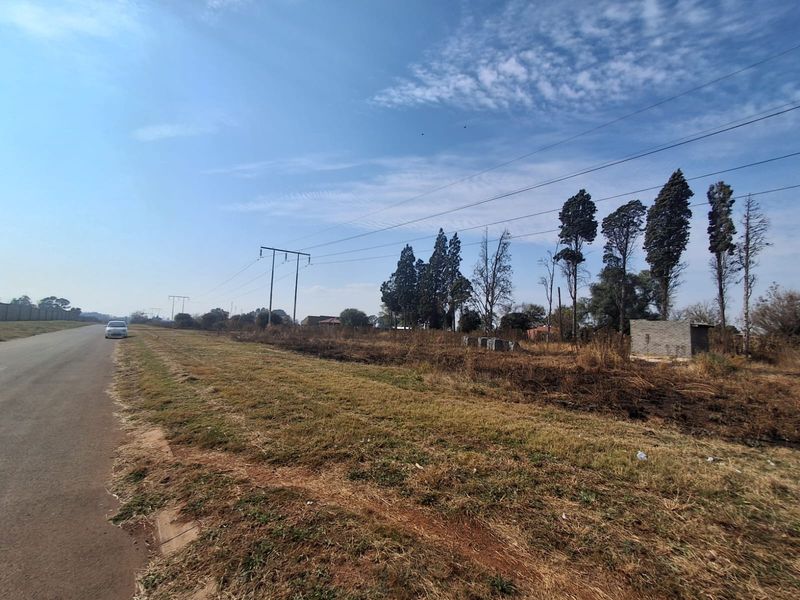 Prime Residential Land for Sale – Henley Size: 2,974 m2 of spacious residential Land. - Photo 2