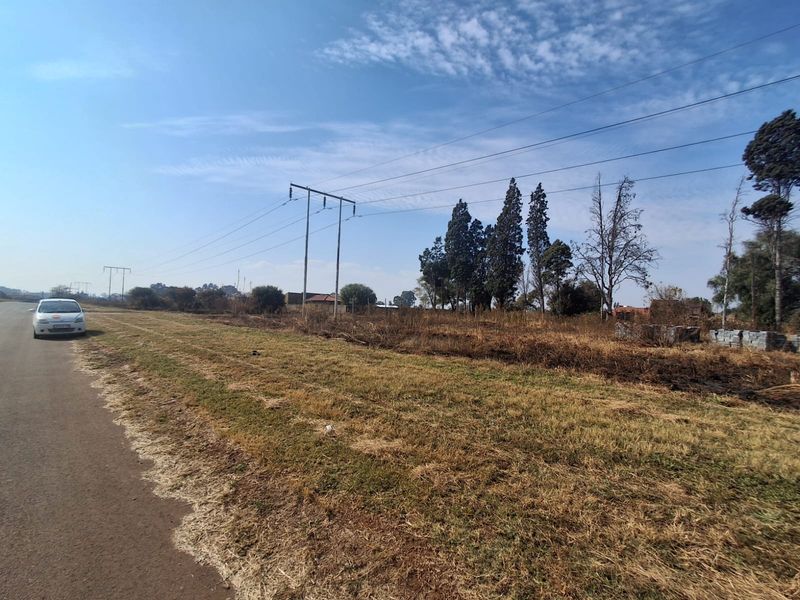 Prime Residential Land for Sale – Henley Size: 2,974 m2 of spacious residential Land. - Photo 3