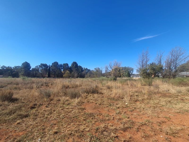 Prime Residential Land for Sale – Henley Size: 2,974 m2 of spacious residential Land. - Photo 3