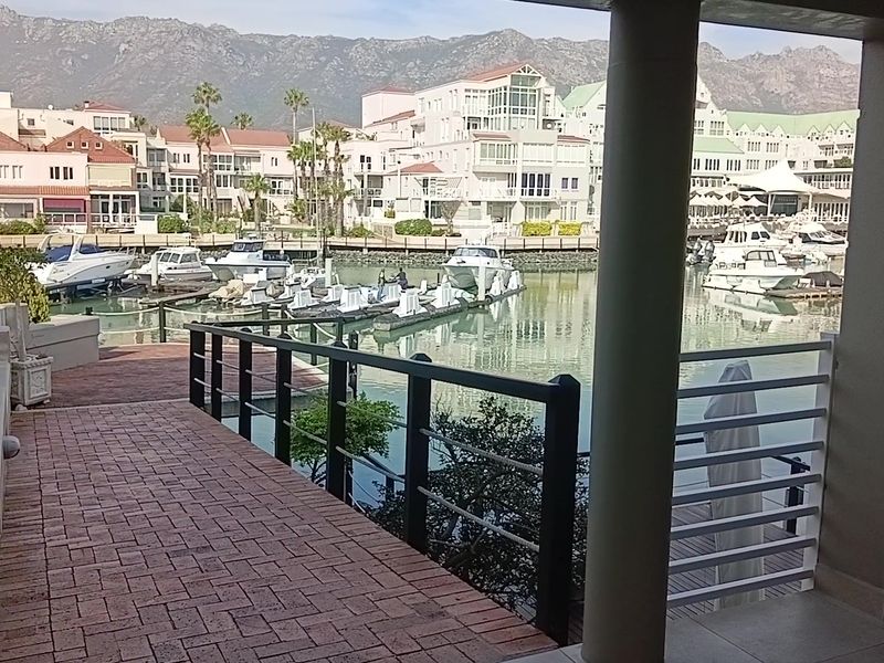 Harbour Island Marina Sanctuary - Photo 3