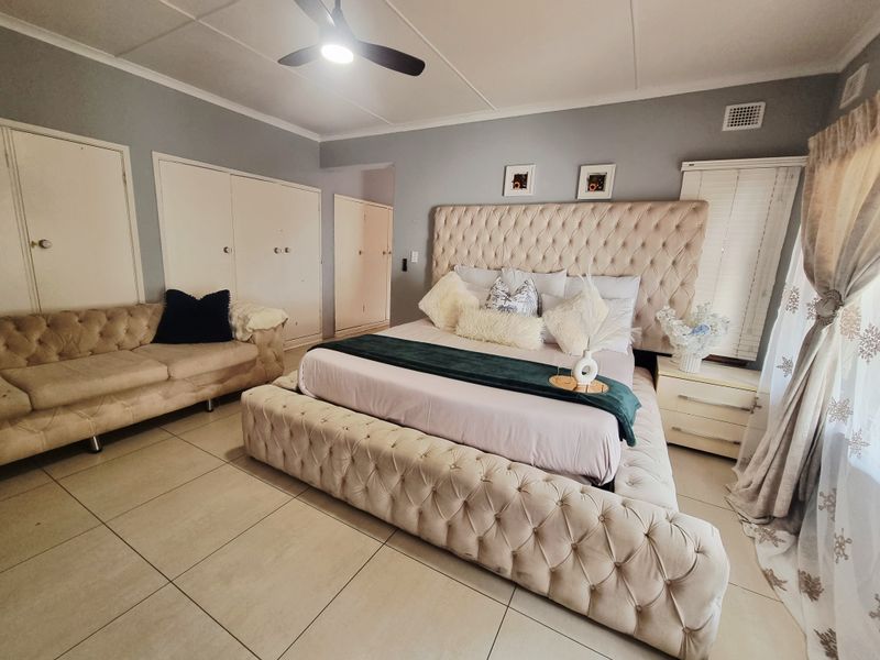 ROOM TO RENT - Photo 9