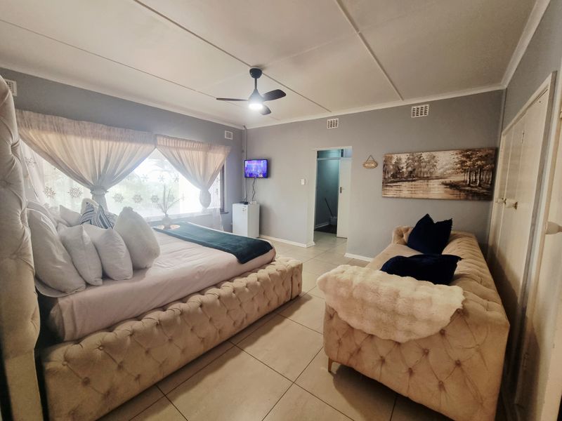 ROOM TO RENT - Photo 8
