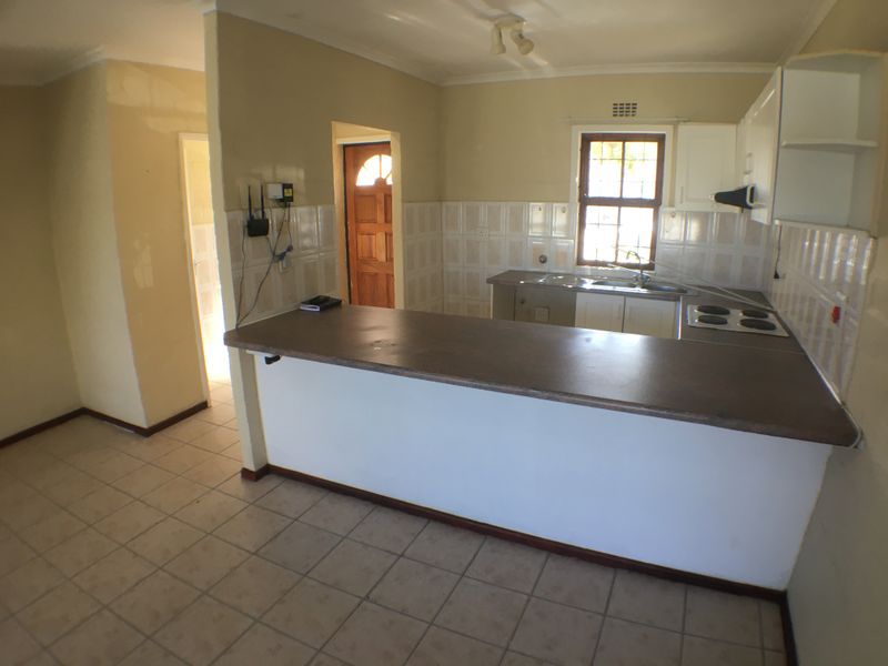 2 BEDROOM DUPLEX FOR RENT IN DE OUDE KAAP IN PARKLANDS - Photo 7