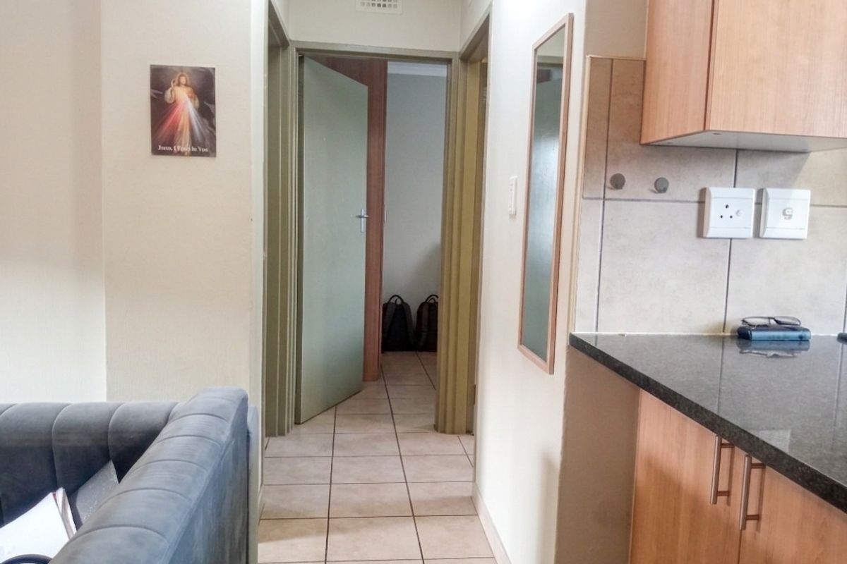 2-Bedroom Apartment – Route 82 Security Estate, Alveda - Photo 3