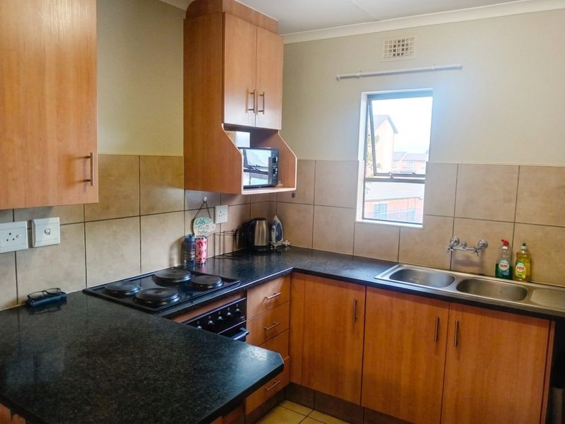2-Bedroom Apartment – Route 82 Security Estate, Alveda - Photo 2