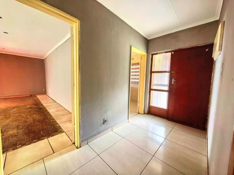 4 Bedroom house for sale in Vaalpark close to all amenities - Photo 6