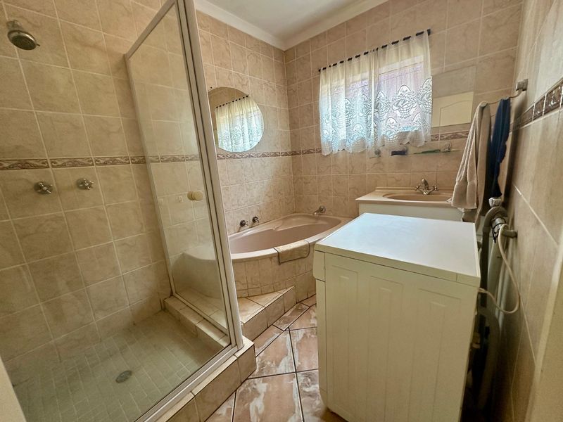 2-Bedroom Simplex for Sale in Van Dyk Park, Boksburg - Photo 6