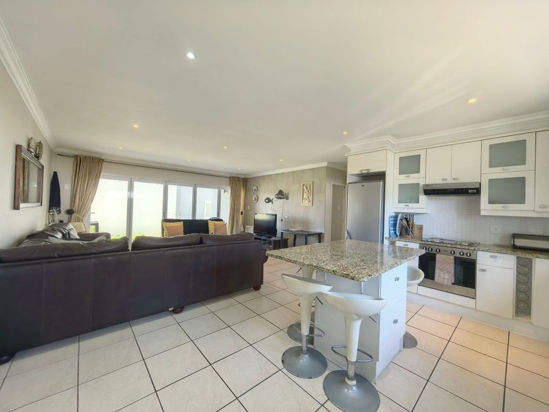 Elegant Ground-Floor Apartment – Kingston Place, Marina Martinique - Photo 6