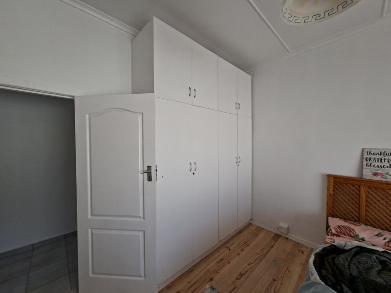 NEWLY RENOVATED FAMILY HOME – MOVE IN AND ENJOY! - Photo 8