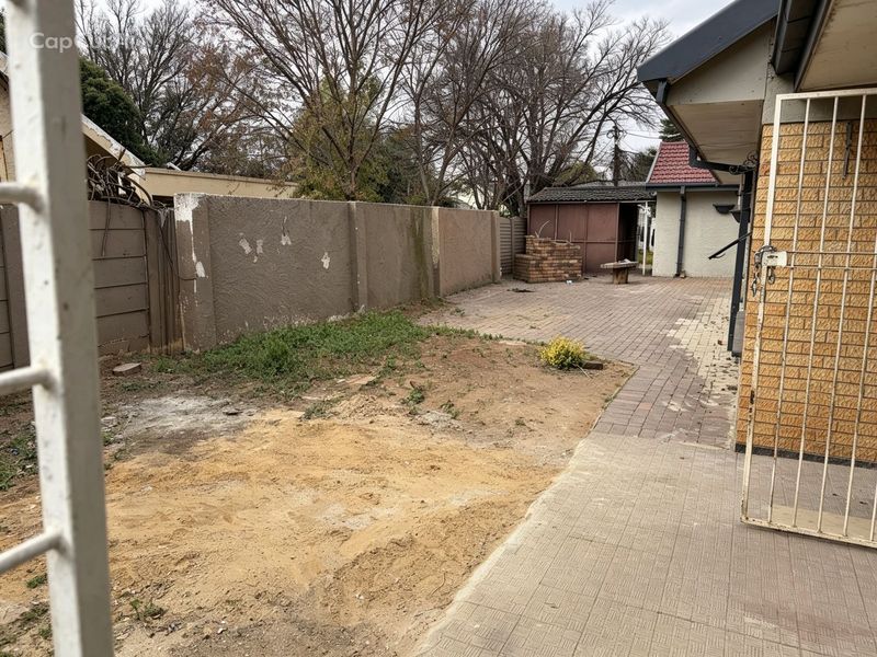 Spacious Family Home in Risiville – A Rare Opportunity! - Photo 4