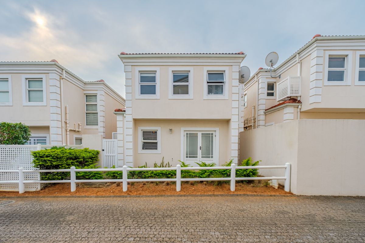 La Lucia Ridge | Secure Estate Duplex - Photo 2