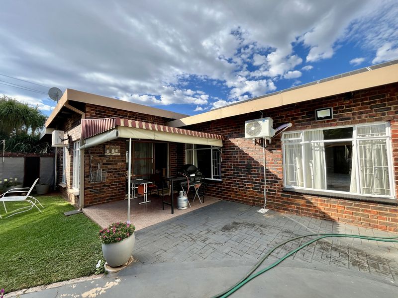Townhouse for Sale – Fredriesia Complex, Bela Bela - Photo 4