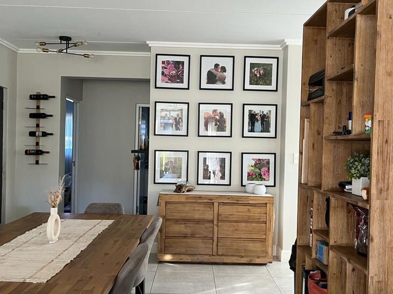 Stunning corner, 3 bedrooms in the Whistling Thorns, Serengeti Lifestyle Estate - Photo 9