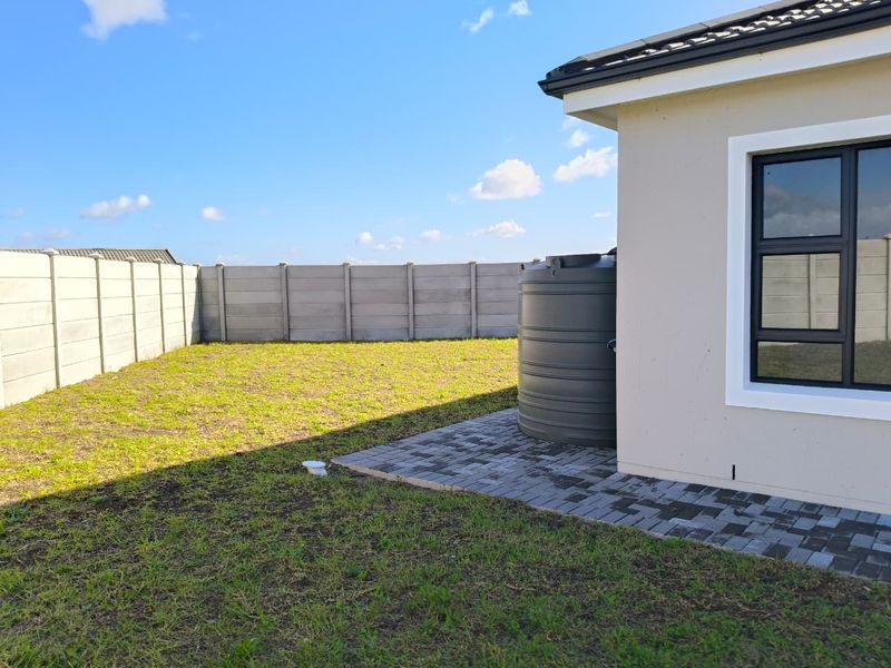 MODERN  COASTAL LIVING - BRAND NEW HOME - JUST 300M FROM BEACH ACCESS - VAT INCLUDED - Photo 4