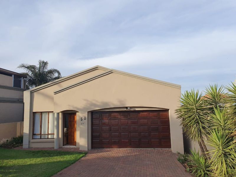 Very popular estate! Call today. - Photo 1