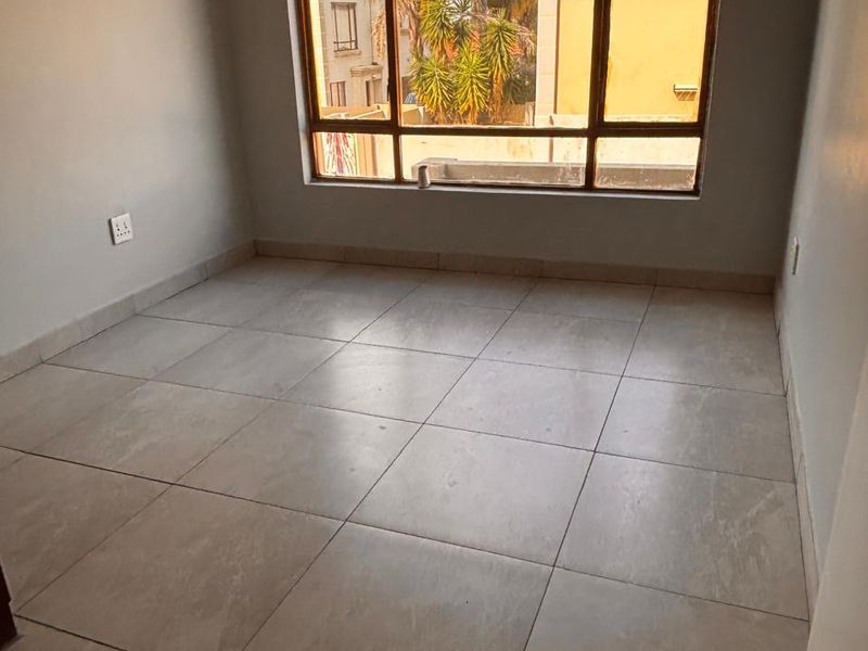 Very popular estate! Call today. - Photo 6