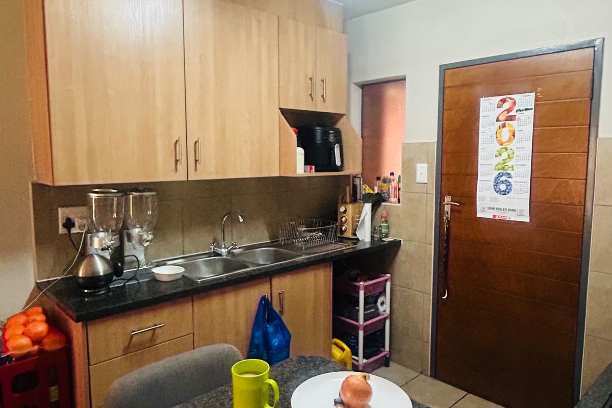 2-Bedroom Apartment – Route 82 Security Estate, Alveda - Photo 5