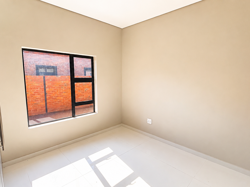 BRAND NEW Family Home on Offer! - Photo 10