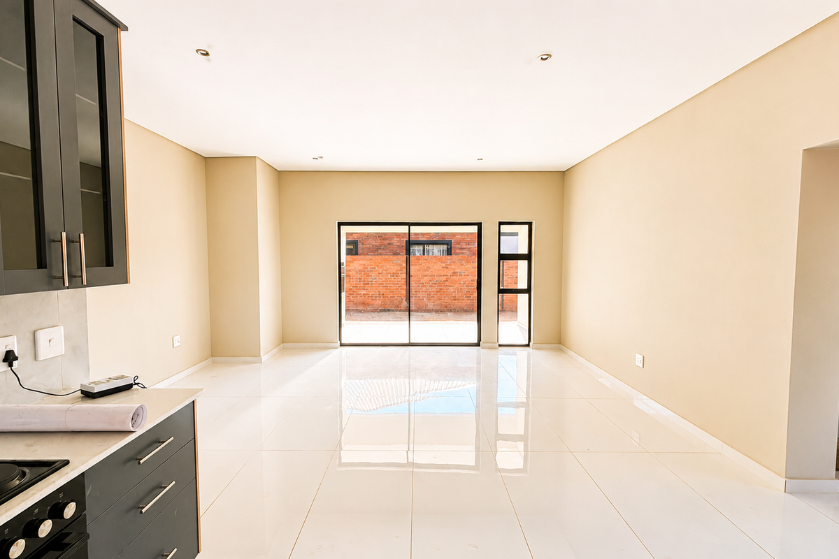 BRAND NEW Family Home on Offer! - Photo 5