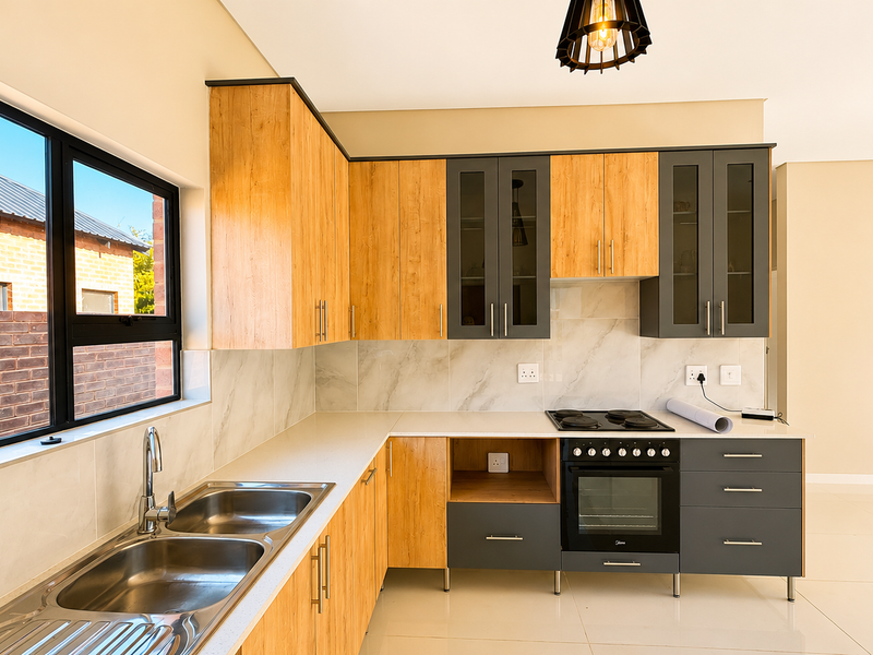 BRAND NEW Family Home on Offer! - Photo 4