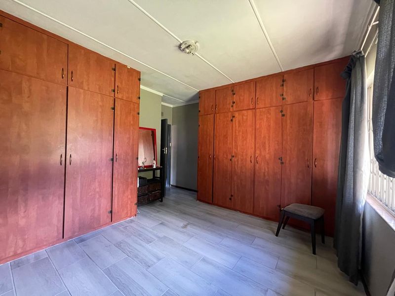 !Beautiful family home in the heart of the Vaal! - Photo 2