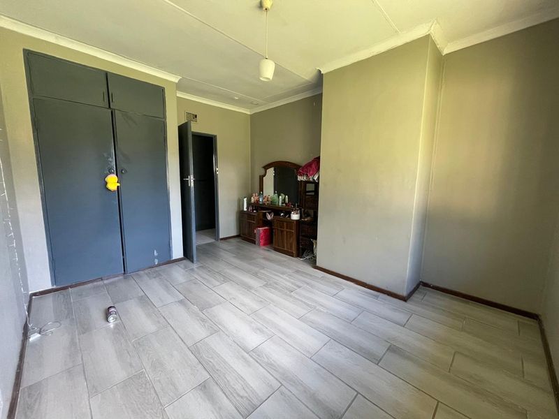 !Beautiful family home in the heart of the Vaal! - Photo 3