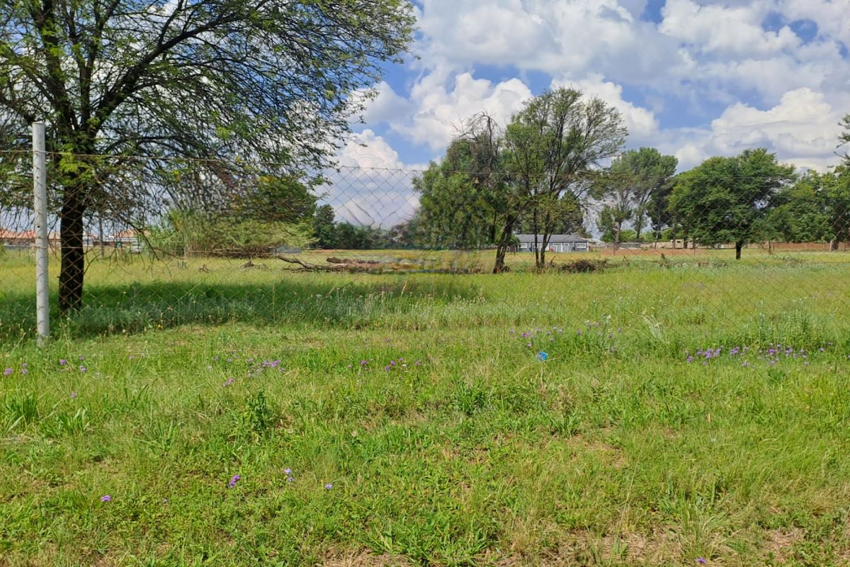 PRIME RESIDENTIAL STANDS FOR SALE IN RIVERSDALE, MEYERTON. - Photo 2