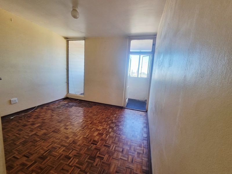 Apartment for Rental - Photo 7