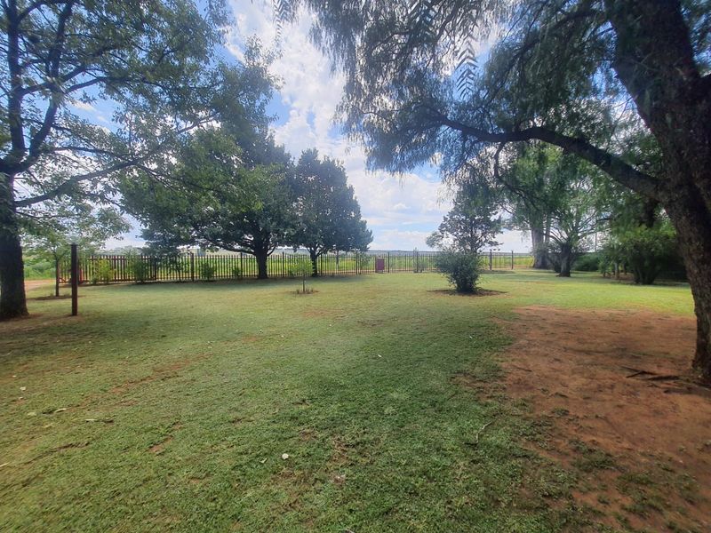 Beautiful Plot With Endless Potential For Sale. - Photo 7