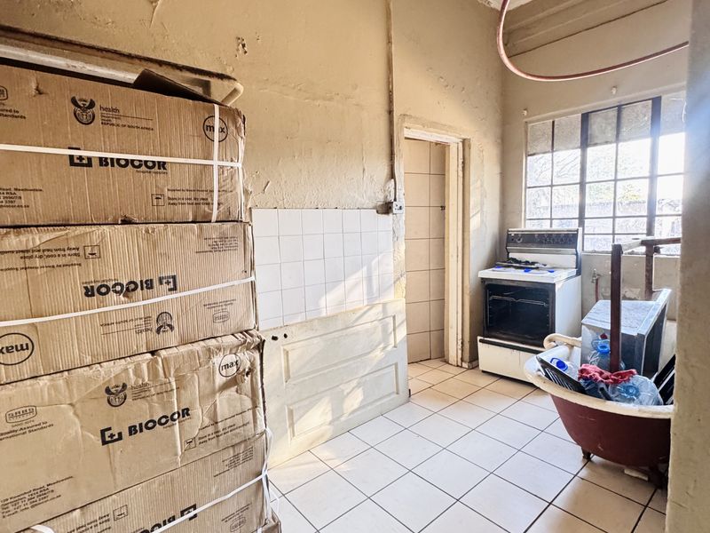 Investment Opportunity in Witbank CBD | Ideal for Rental Income - Photo 6