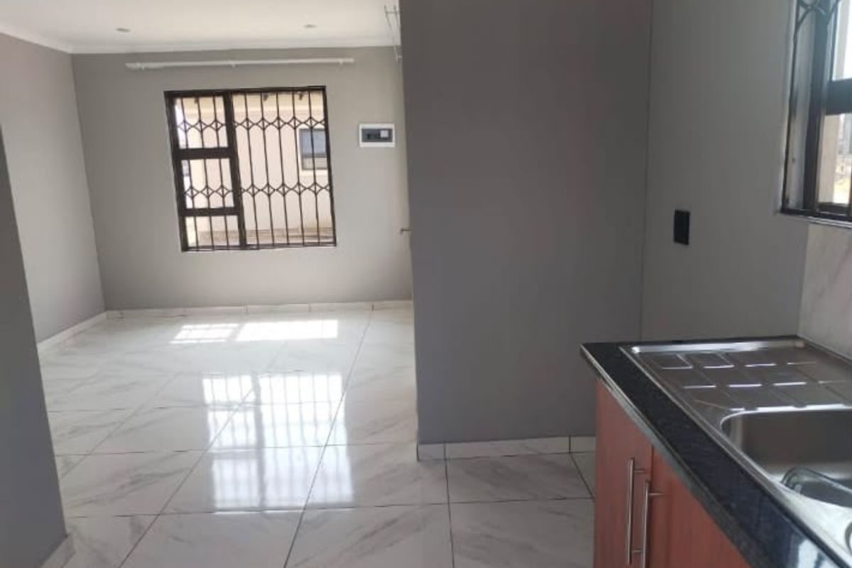 FOR SALE | VANDERBIJLPARK CE7 3-Bedroom Home with Great Potential. - Photo 5