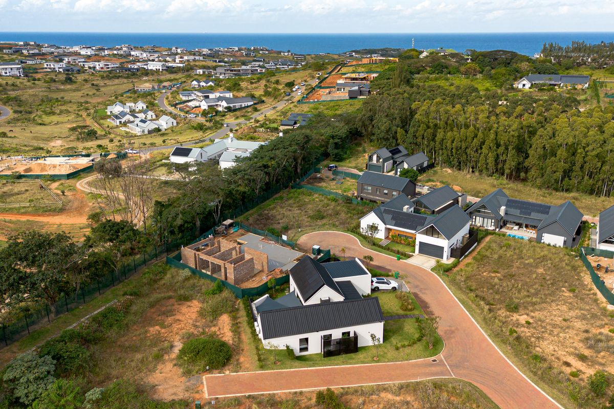 Build Your Coastal Dream: Prime 756m2 Stand in Ballito - Photo 3