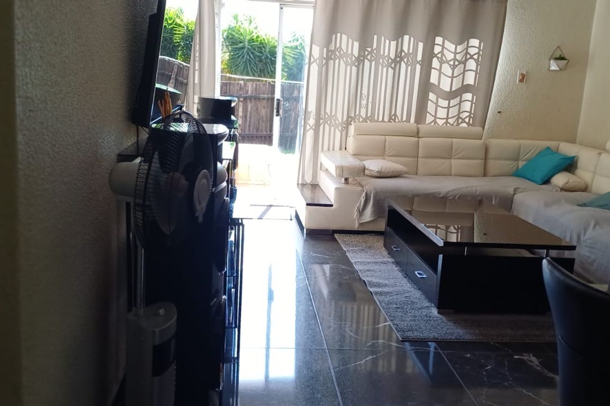 “Safe, spacious, and ready for family memories - Photo 3