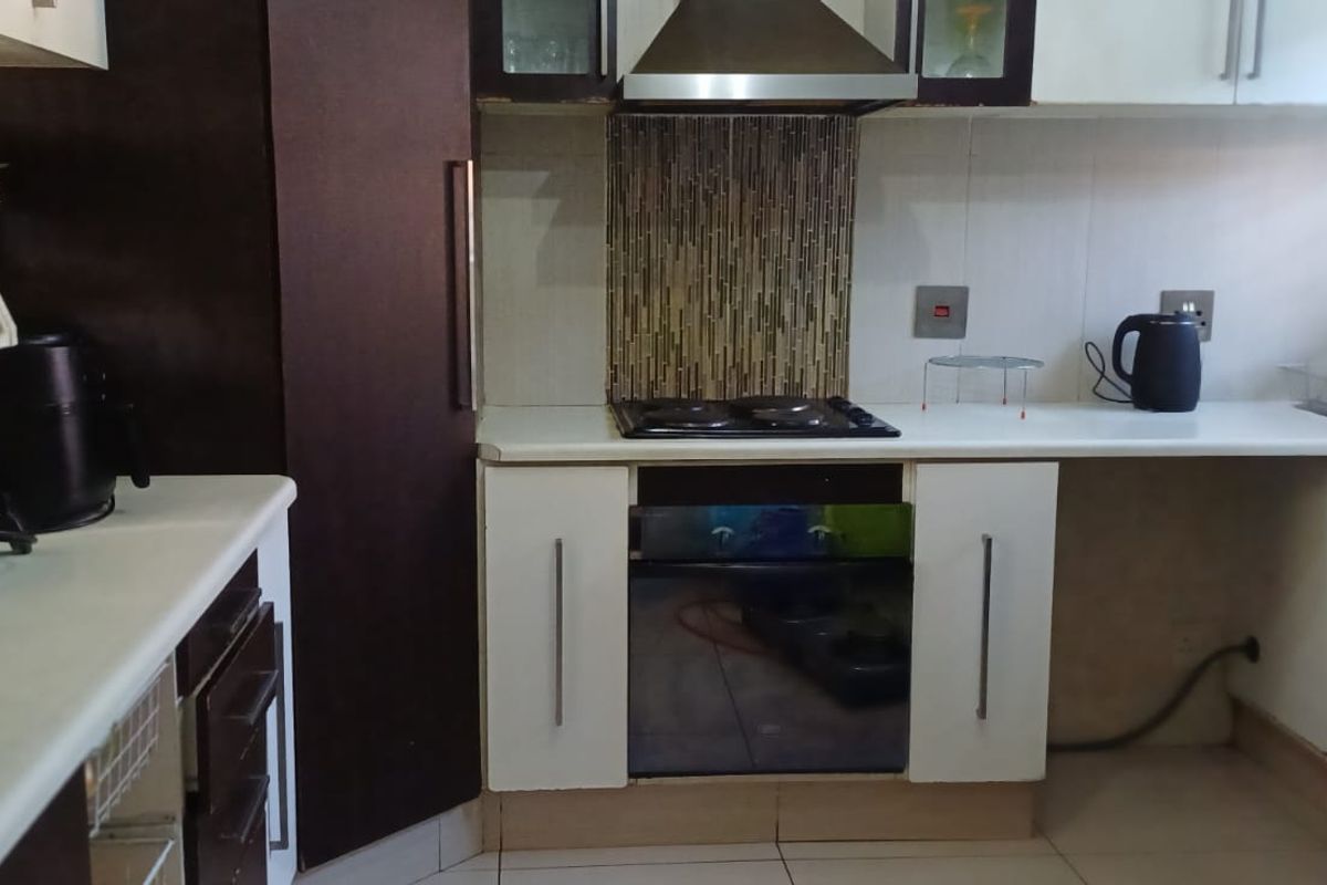 “Safe, spacious, and ready for family memories - Photo 5