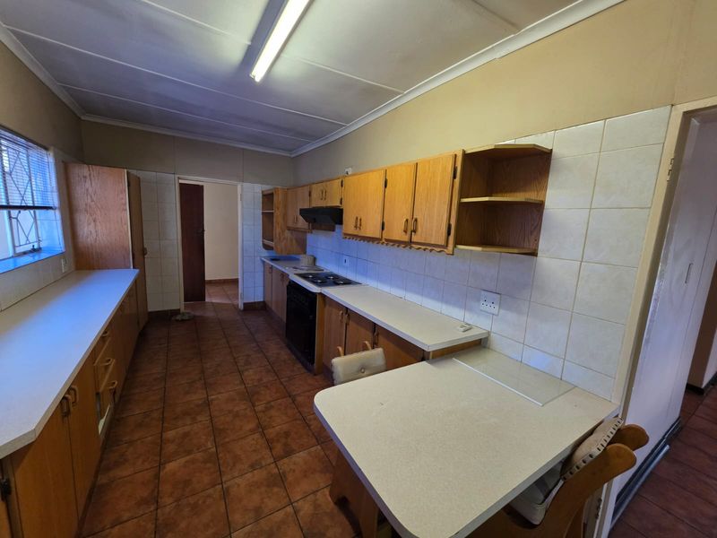 BEAUTIFUL FAMILY HOME FOR SALE IN SASOLBURG – PRICED TO SELL! - Photo 10