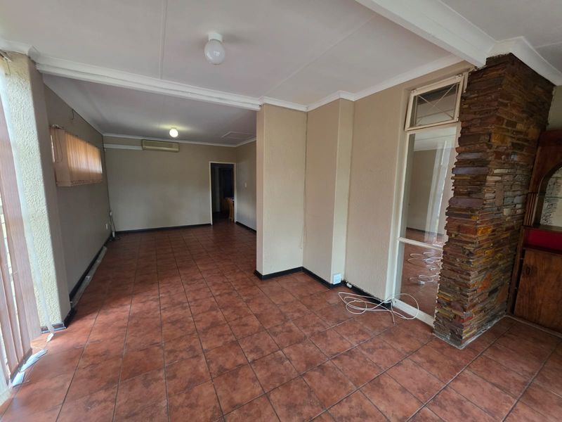 BEAUTIFUL FAMILY HOME FOR SALE IN SASOLBURG – PRICED TO SELL! - Photo 7