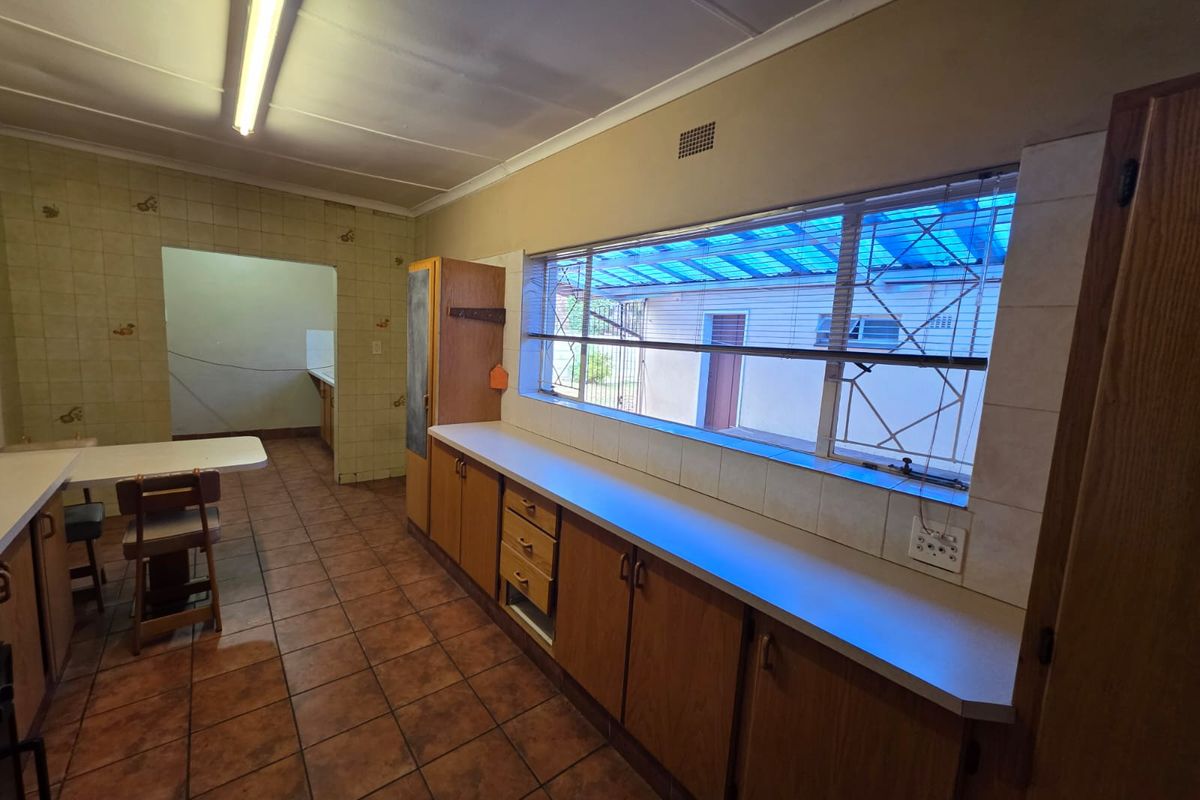 BEAUTIFUL FAMILY HOME FOR SALE IN SASOLBURG – PRICED TO SELL! - Photo 2