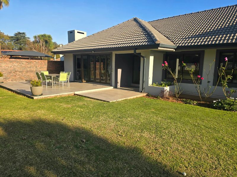 Luxurious Family Estate on 5,155m2 in Three Rivers Proper. - Photo 6
