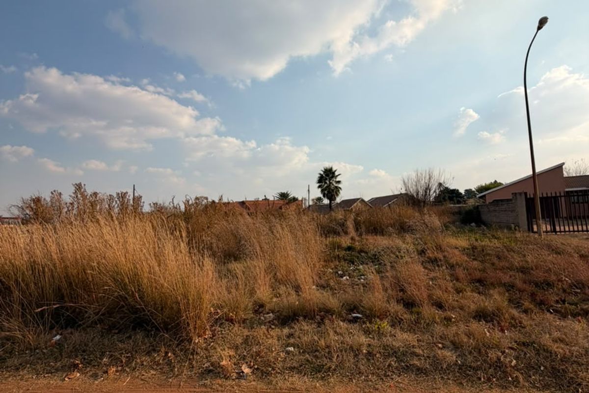 VACANT STAND FOR SALE 1,010m2 - Photo 5