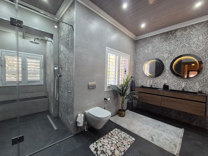 Bargain Mansion with Resort-Style Living! - Photo 10