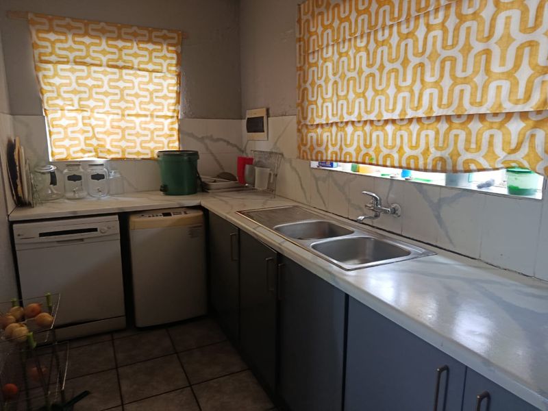 2 Bedroom Duplex Unit to Rent in Oakland Estate - Photo 7