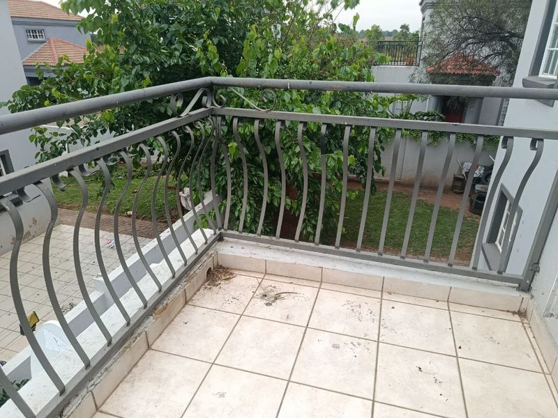 2 Bedroom Duplex Unit to Rent in Oakland Estate - Photo 4