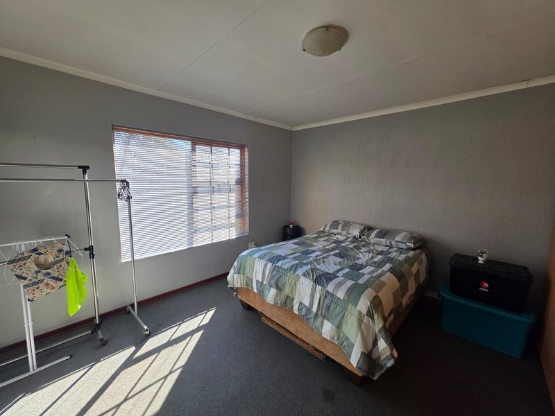 BEAUTIFUL TOWNHOUSE FOR SALE IN VAALPARK.  Priced to Sell – Don't Miss Out! - Photo 7
