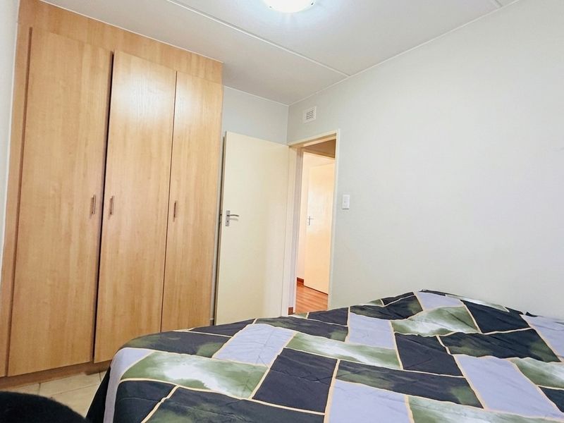 Upstairs Living in Route 82 Security Estate, Alveda - Photo 6
