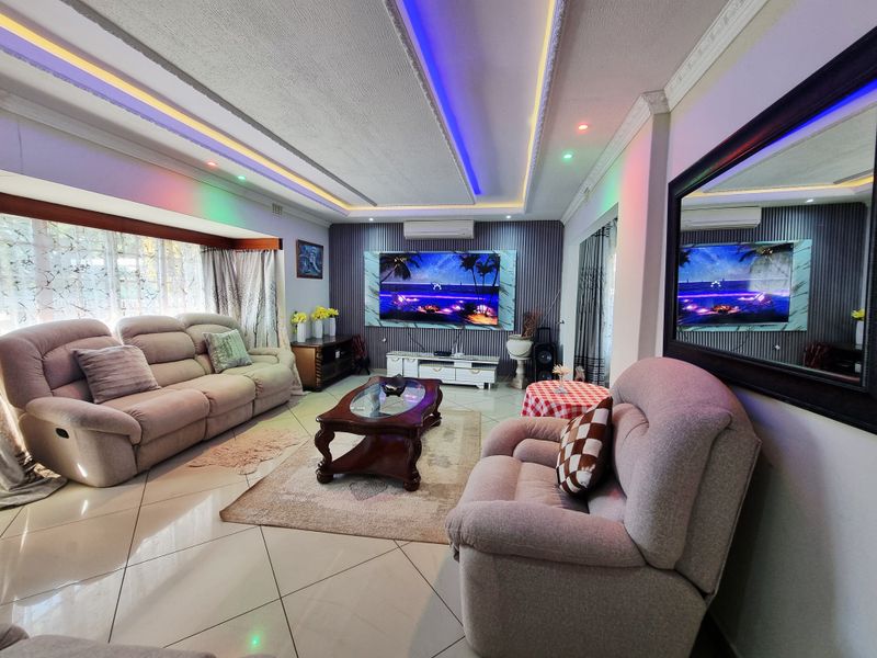 Beautiful house for sale - Photo 7