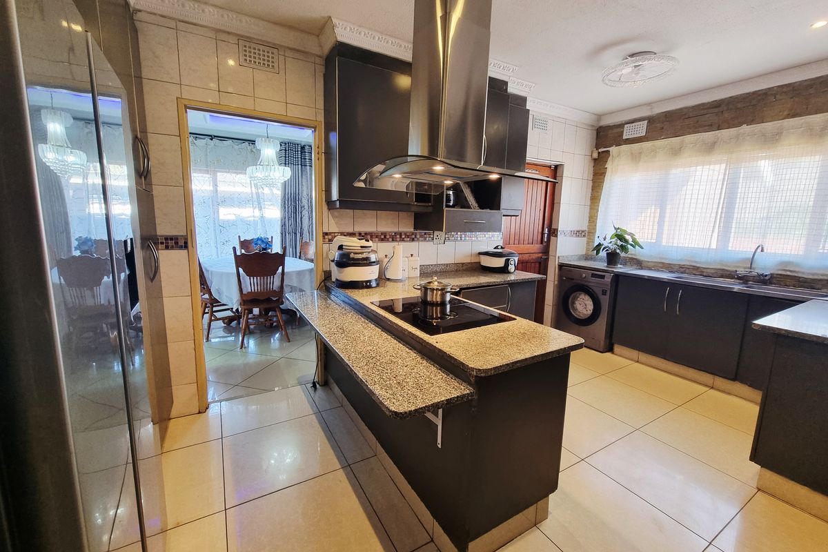 Beautiful house for sale - Photo 4