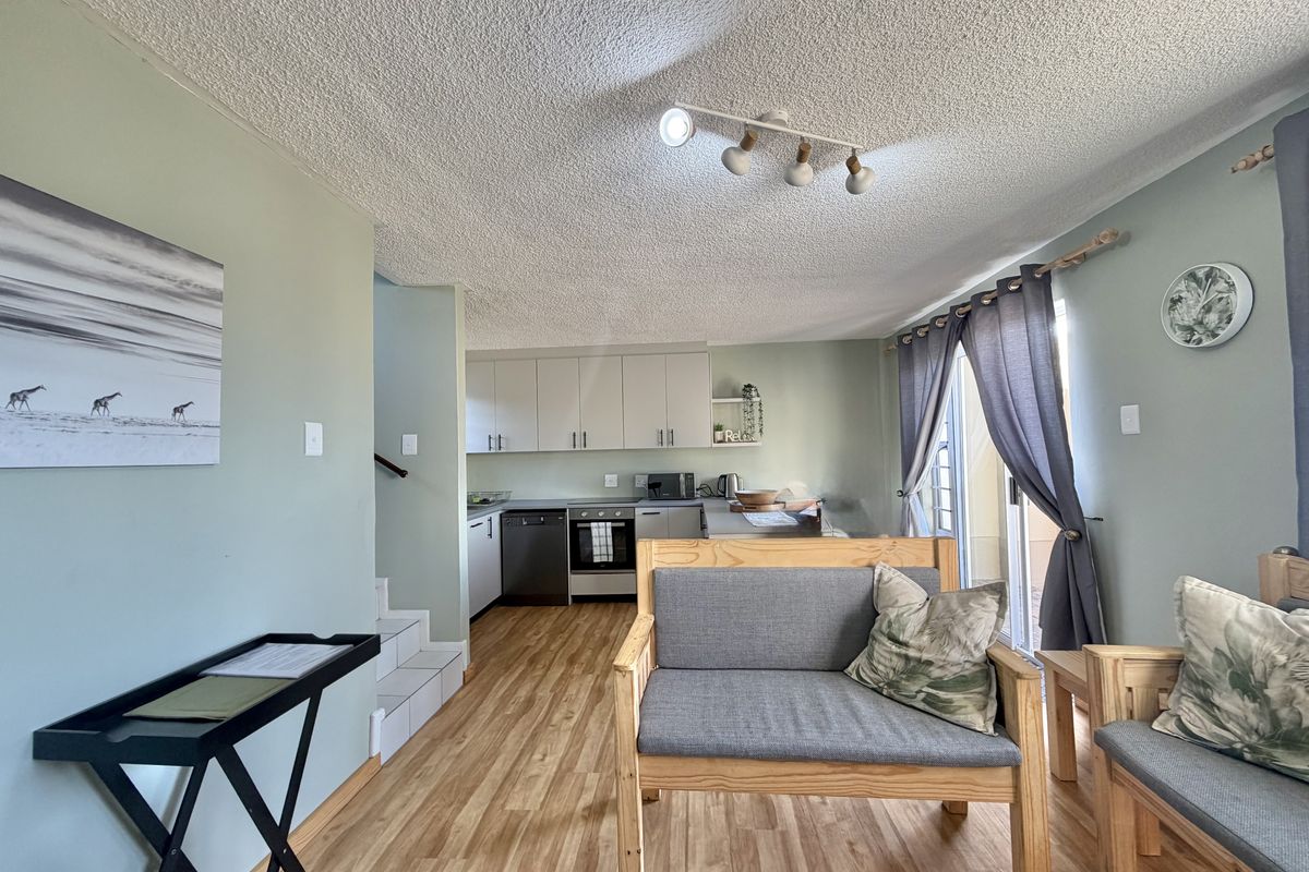3 Bedroom Apartment in Marina Martinique - Photo 3