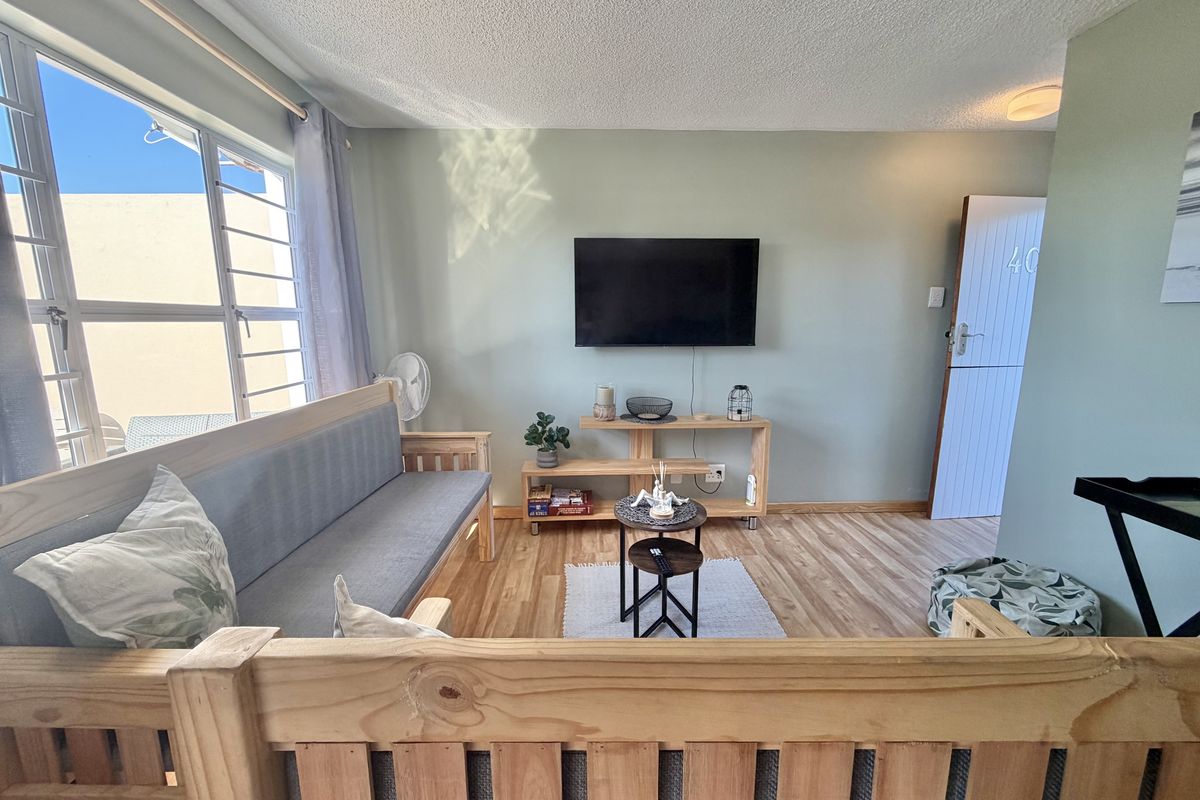 3 Bedroom Apartment in Marina Martinique - Photo 5