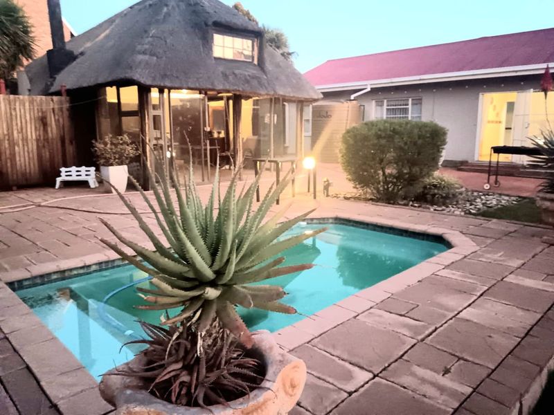 A Rare Lifestyle Masterpiece in General De Wet – Where Family Memories Are Made - Photo 1